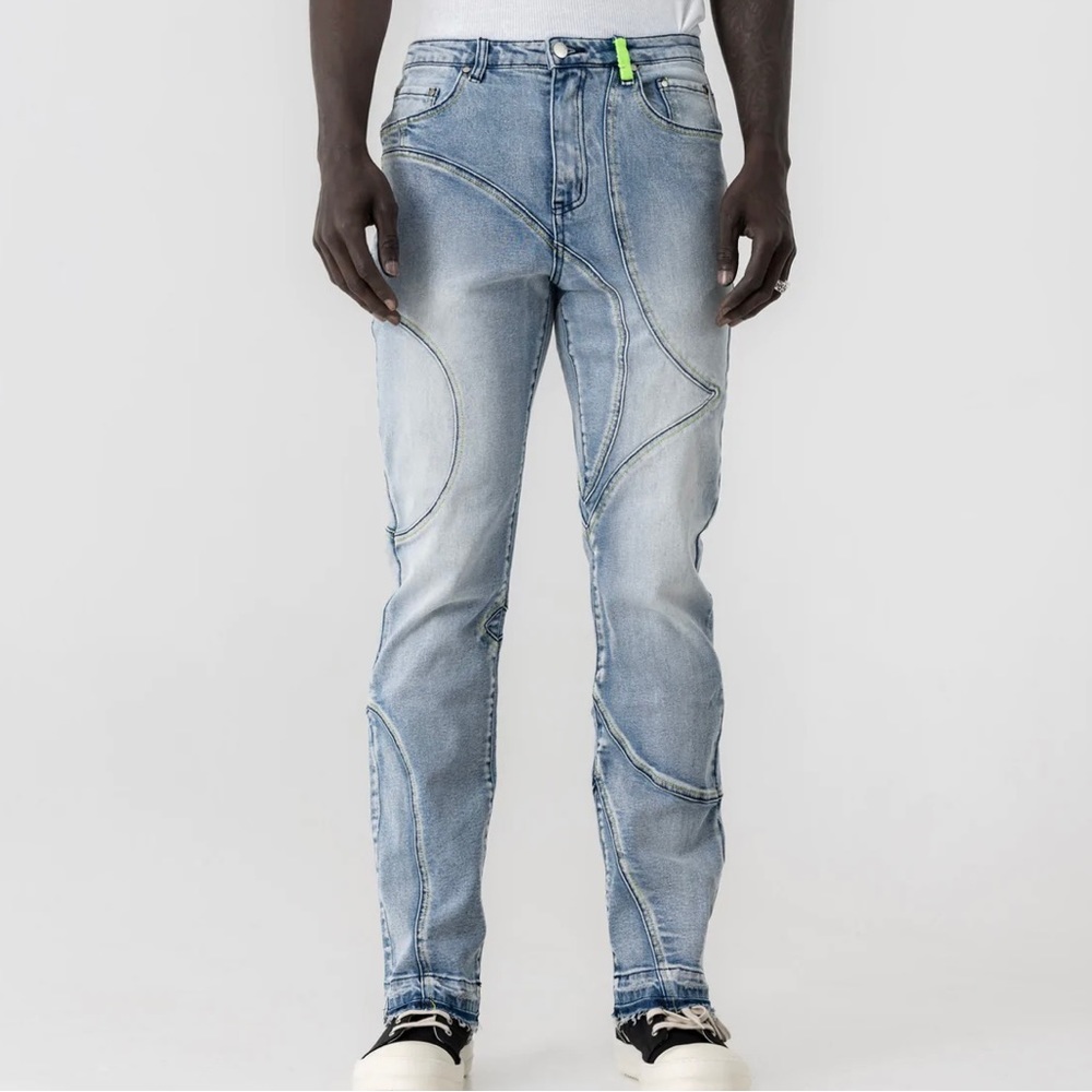 REVES brand Double R washed indigo jeans. NWT